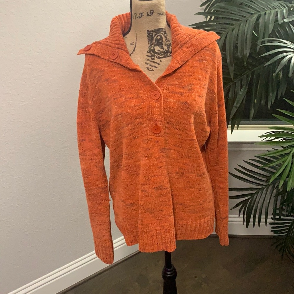 Long sleeve sweater!